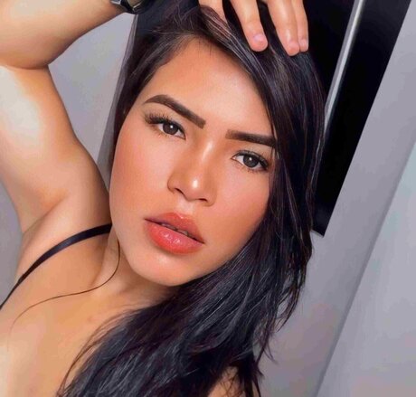 Rafaela Oliveira model best photos