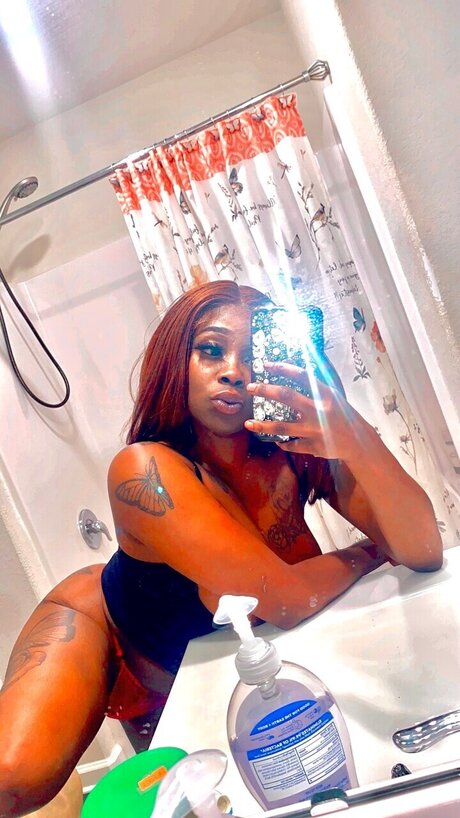 SlimVetta_ star art picture