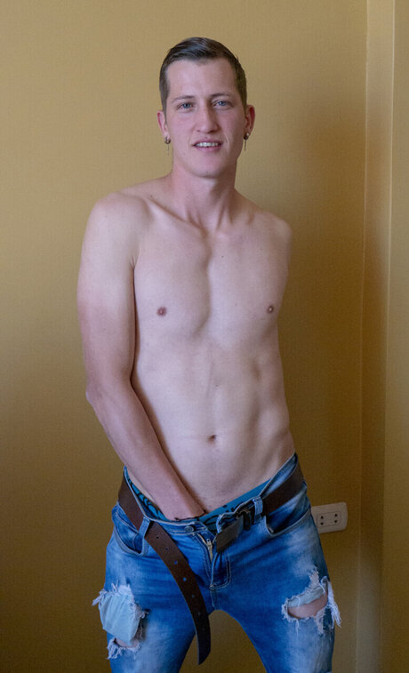 Edward Chain pornstar img