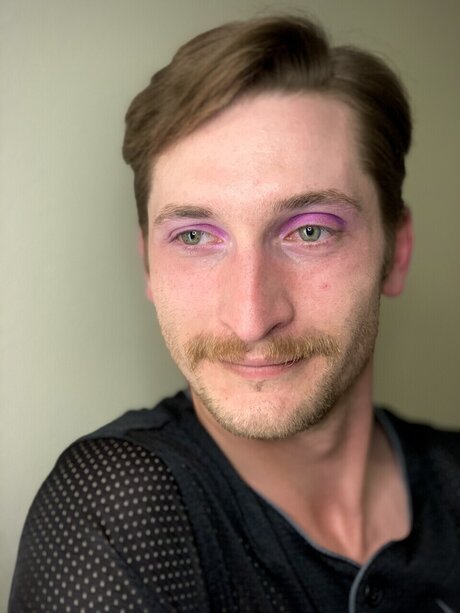 TylerBurkeX free actress pics