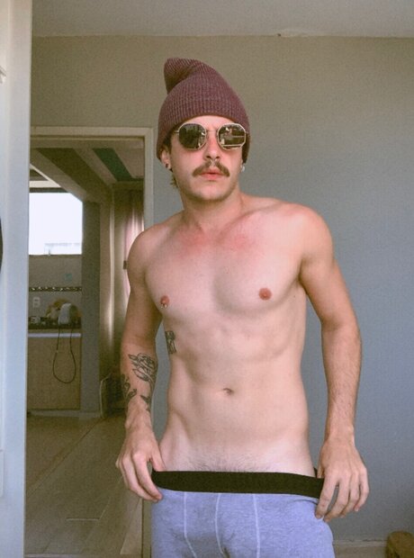 Vin cius Lorenzo Miranda model erotic pictures