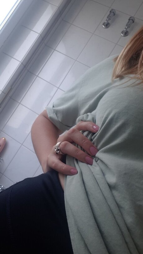 stella22m pornstar perfect photo