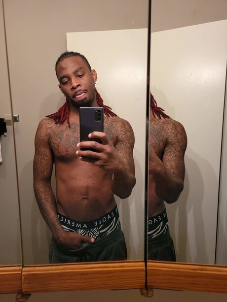 GoodJug art model gallery