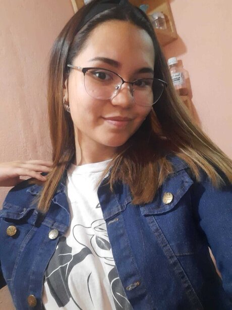 Keila Heliana star exclusive img