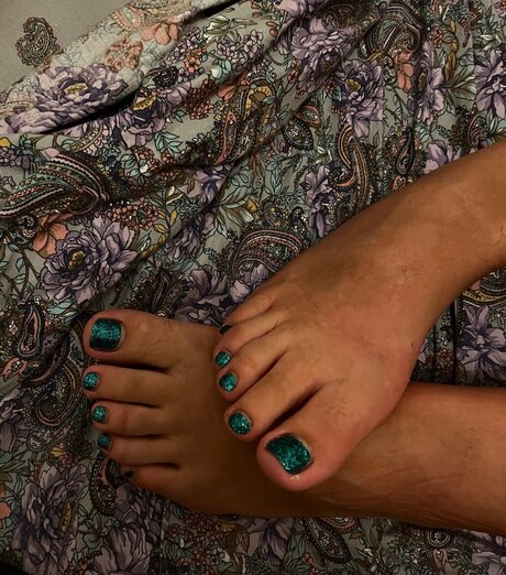 cyborg98 pornographic model pictures