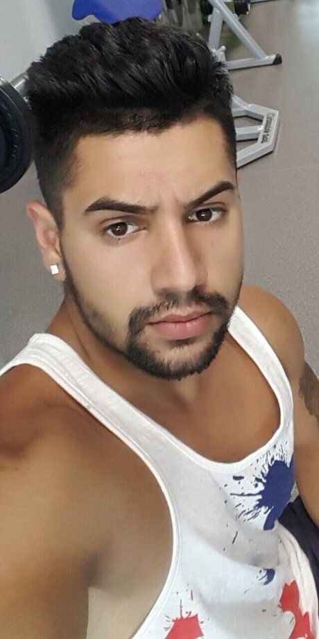 Aysha s Boyfriend exclusive star picture