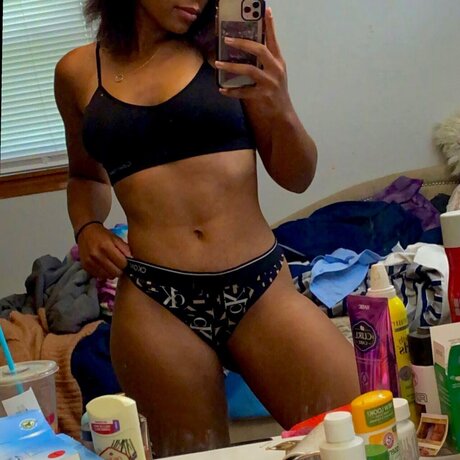 Stativa410 naked model pictures