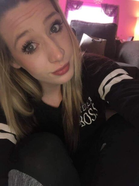 _Amanda Alisabethh_ pornstar naked images