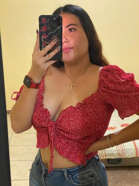 Zile Lagirdam beautiful pornstar galleries