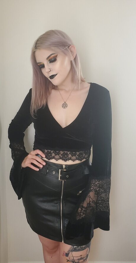 Bindingkensie beautiful actress img