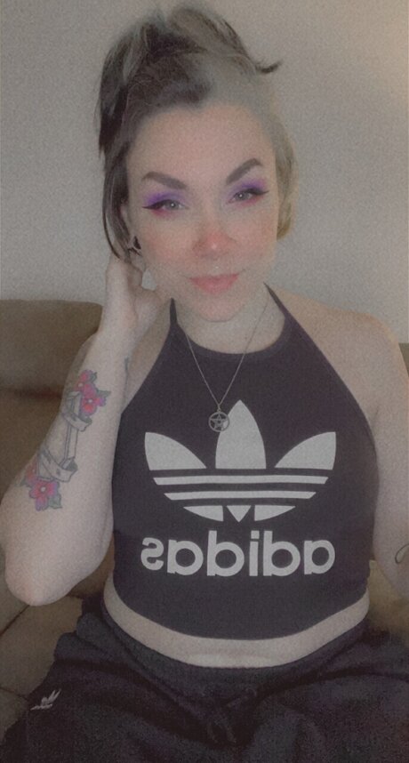 Tauni juel xxx actress pics