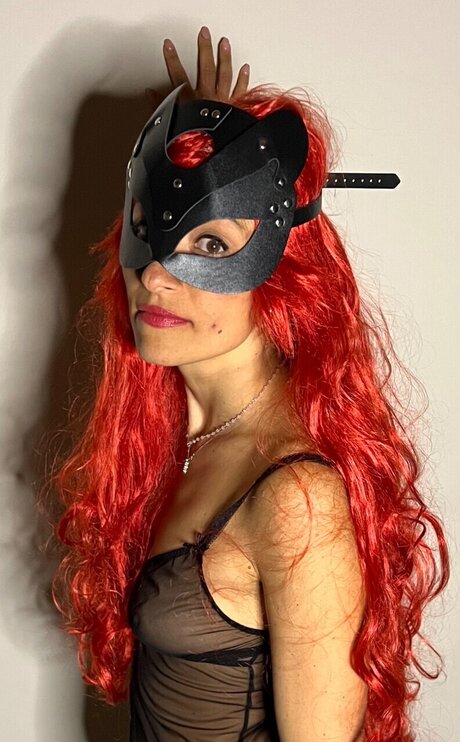 Sarina666 erotic model image