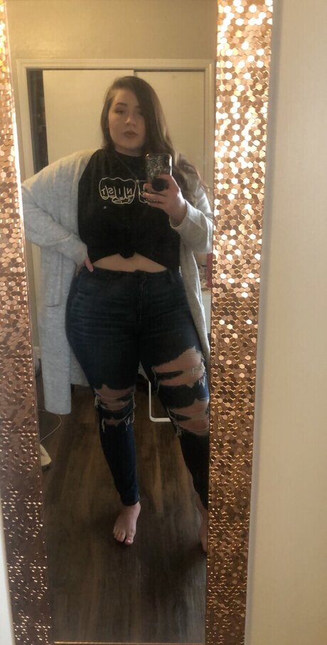 Rebekah perfect model pic