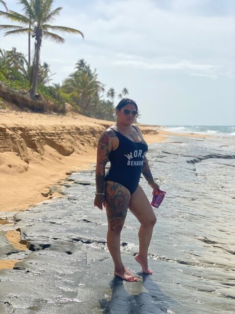 LisaM art actress pictures