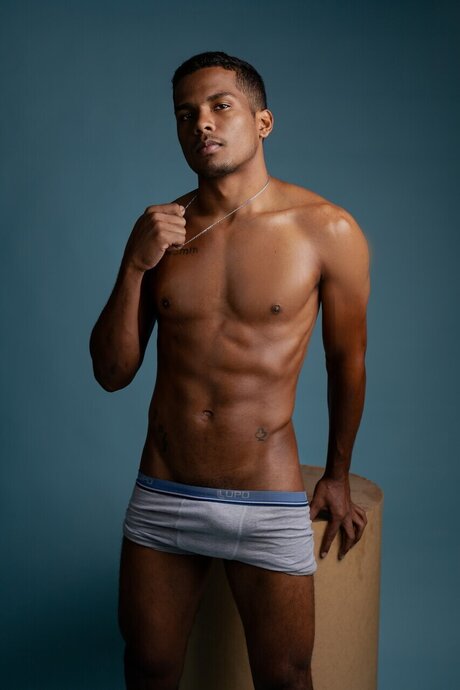 Medrado Jr beautiful actress image