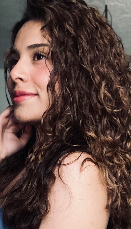 Serrat hd model photos