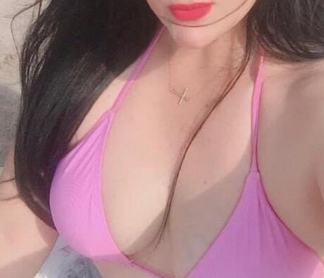 Love00 beautiful model pics