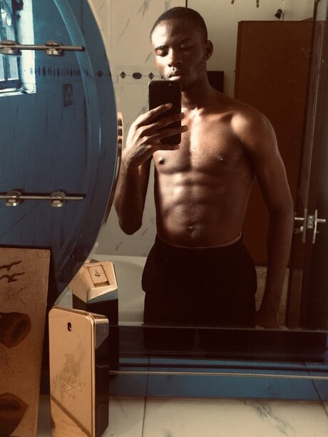 Rockhardnomad perfect model pictures