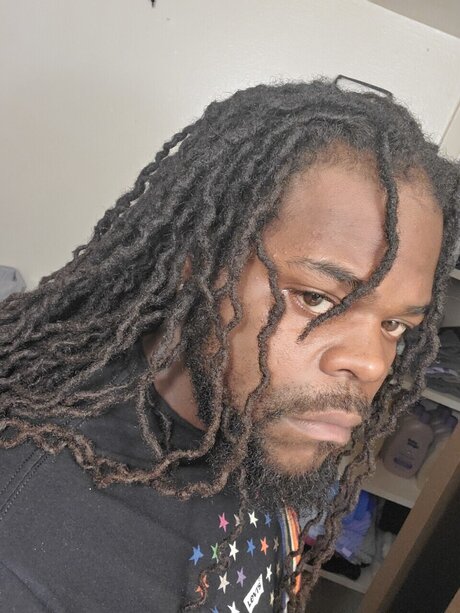 BIG DEE nudes star picture