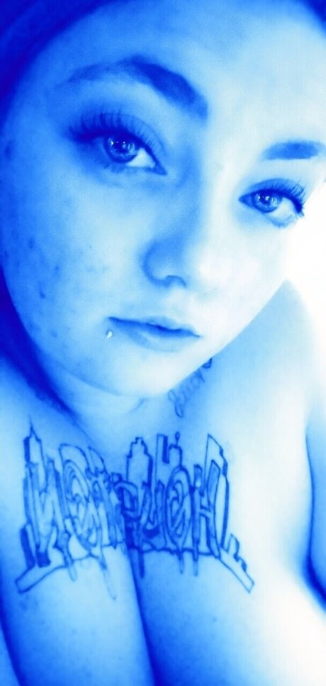 Naughty Nanny model adult pic