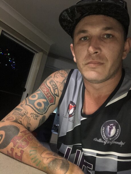 Haffa86 pornographic actress picture