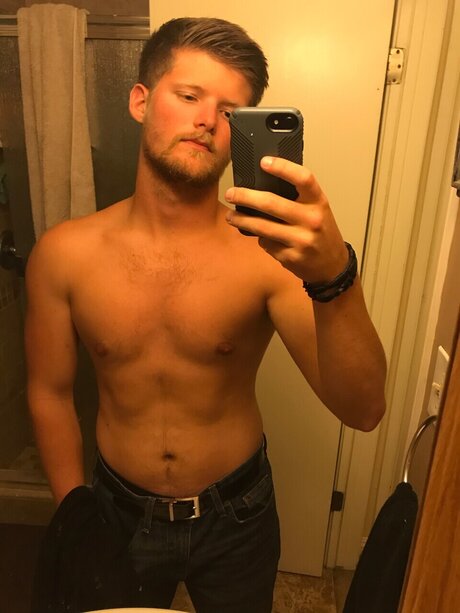 Tyler Austin pornstar nudes galleries