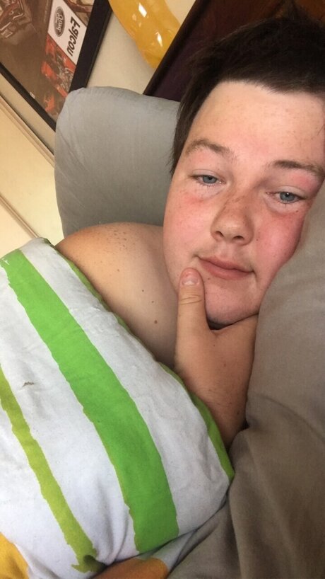 Rusty s nuts model exclusive img