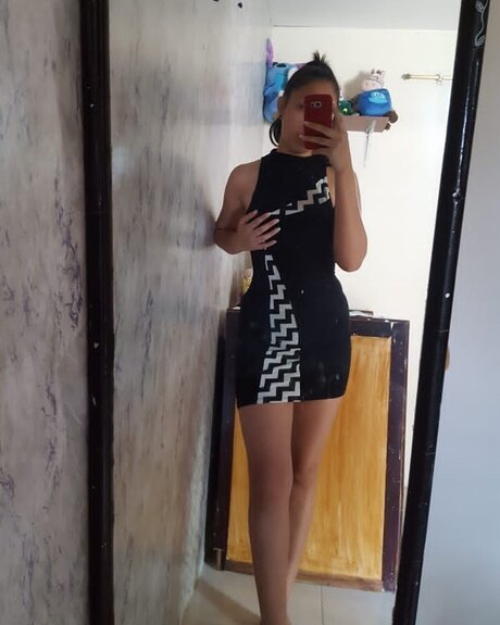 karen intriago sexy actress pics