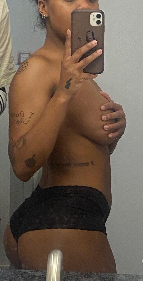 Vae_ high quality actress photos