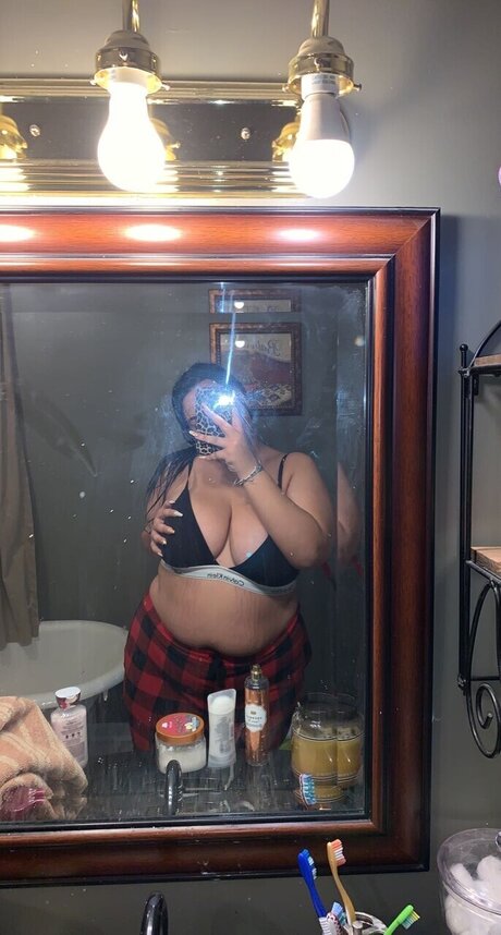 kira top pornstar archive