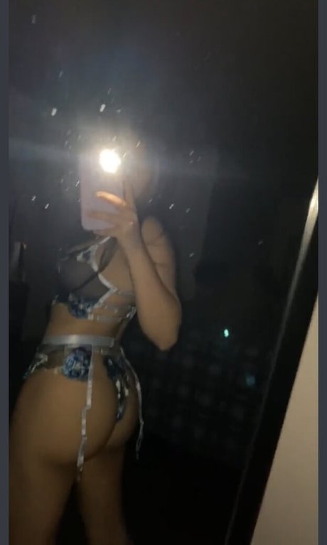 Shellyy13 model pretty images