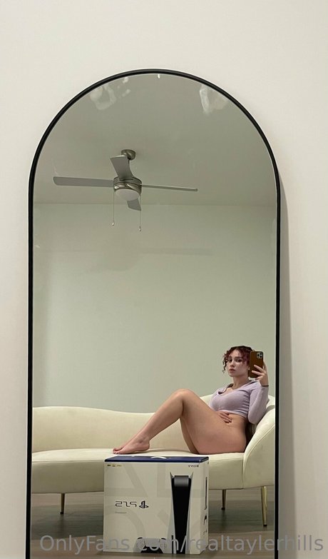 Tayler Hills nice star photos