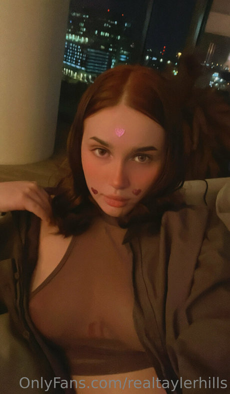 Tayler Hills pornstar pretty picture