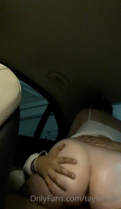 Tayler Hills pornstar nudes pic