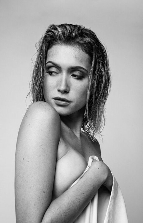 Lysandre Nadeau free pornstar gallery