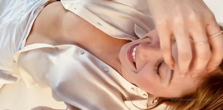 Lysandre Nadeau nude pornstar pic