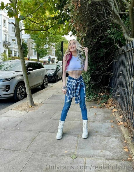 Sindy Day star nice gallery