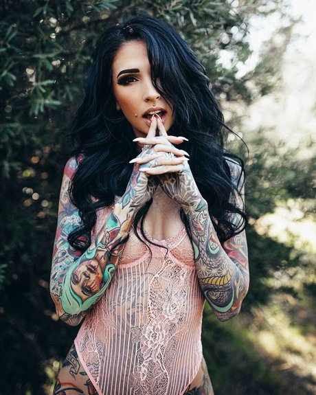 Angela Mazzanti art star img
