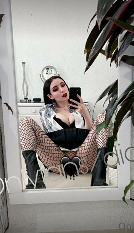 dianaslrn model pretty pics