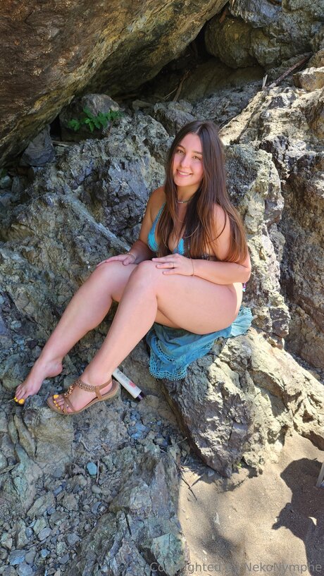 NekoNymphe model sexy img