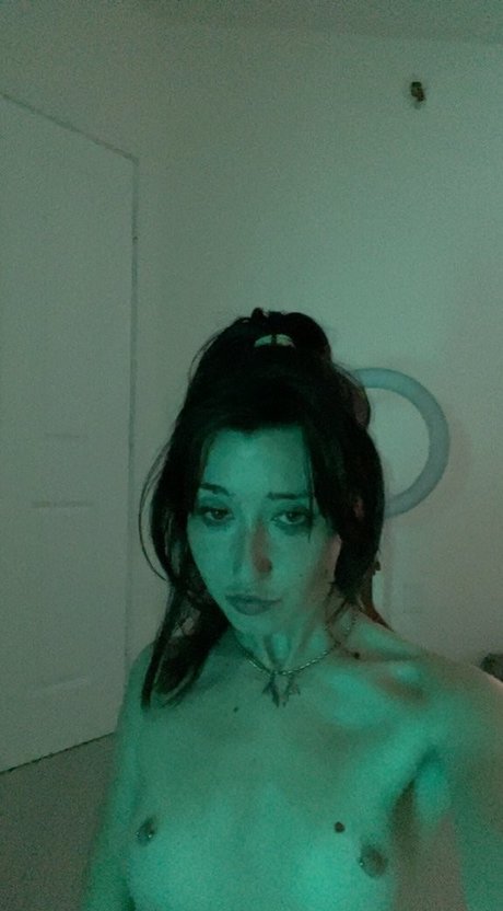 Anne Frank sex actress pics