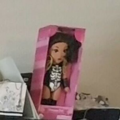 Sarah the Rebel star nudes pictures