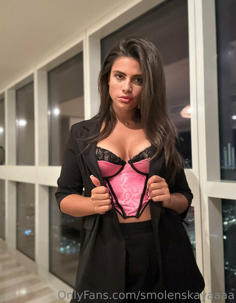 Yeva Smolenska exclusive star pics