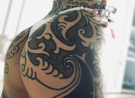 Candelaria Tinelli naked model pictures