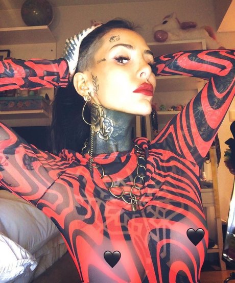 Candelaria Tinelli top model pictures