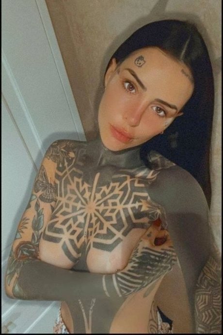 Candelaria Tinelli pornstar hd photo