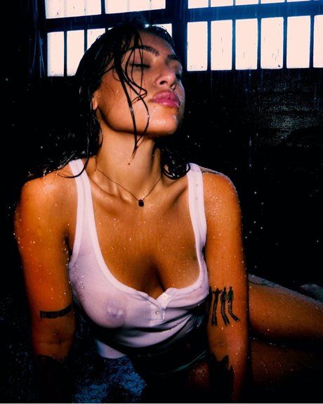 Taliaskye pornstar naked picture