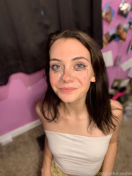 suck beautiful pornstar pic