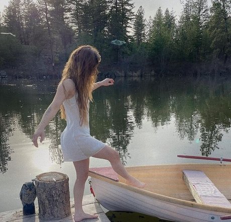 _Brooklyn Babe model pornographic pictures