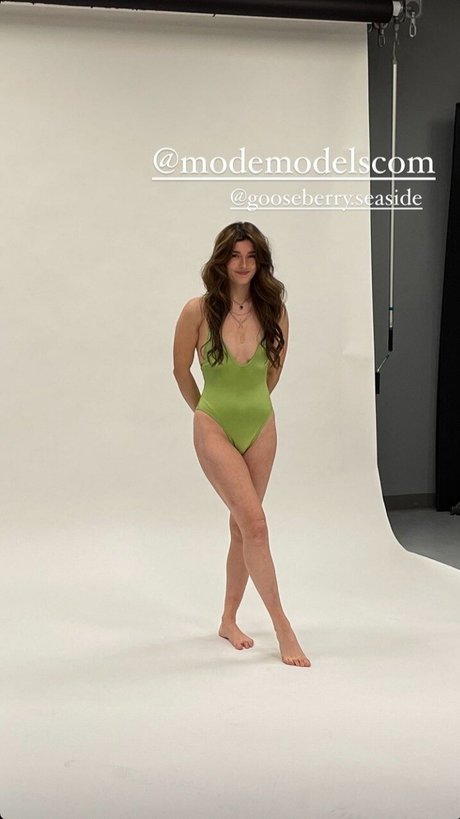 _Brooklyn Babe nudes star gallery